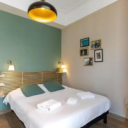 Apartment Lamartine - W Terrace And Ac Very Nice